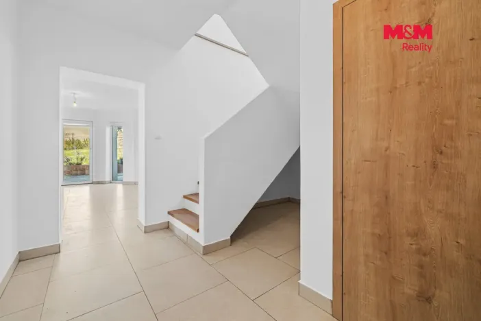 Prodej rodinného domu, Polní Voděrady, 200 m2