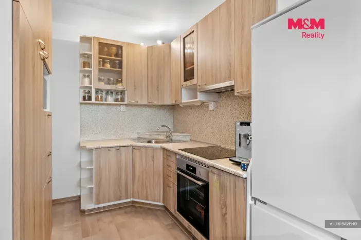 Prodej bytu 3+1, Kladno, Mládežnická, 71 m2