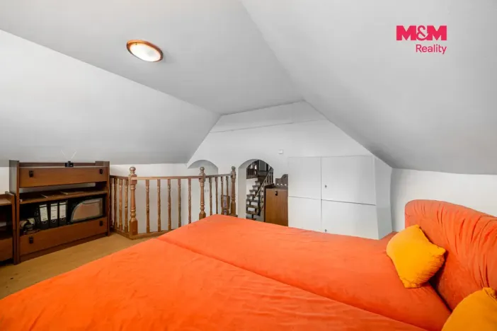 Prodej rodinného domu, Krásné Údolí, 220 m2