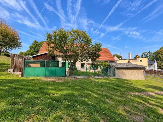 Prodej rodinného domu, Libenice, 276 m2