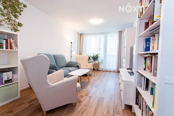 Prodej bytu 3+1, Praha - Kobylisy, Bojasova, 69 m2