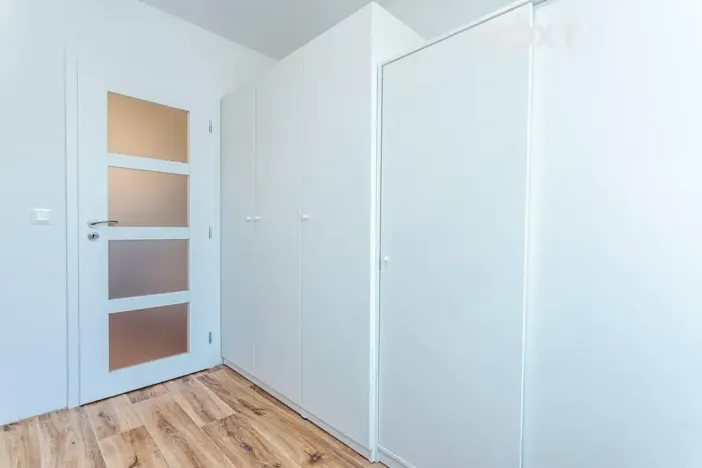 Prodej bytu 3+1, Praha - Kobylisy, Bojasova, 69 m2