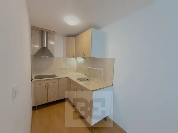 Pronájem bytu 1+kk, Praha - Čakovice, Rýnská, 38 m2