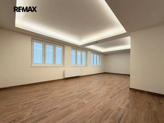 Pronájem vily, Praha - Nebušice, Na Malé Šárce, 302 m2