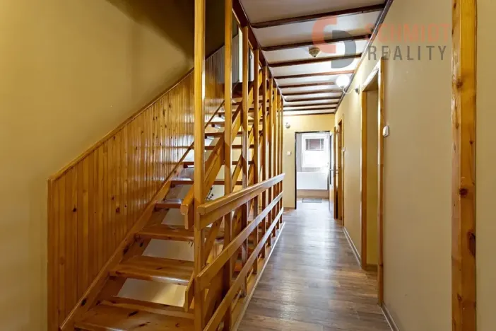 Prodej vícegeneračního domu, Hlohovec, Dolní konec, 259 m2