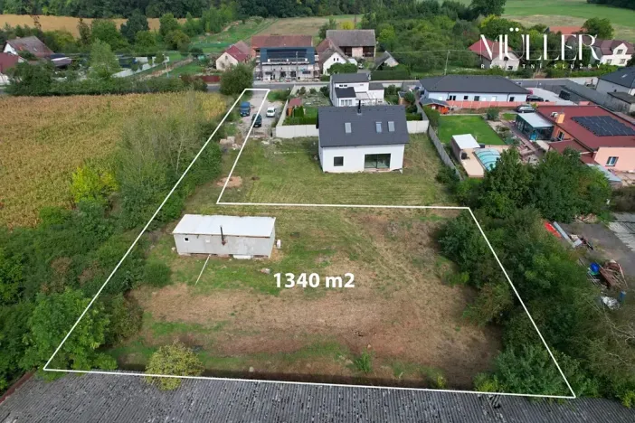 Prodej pozemku pro bydlení, Pardubice, 1340 m2
