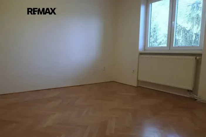 Pronájem bytu 3+1, Poděbrady, Hakenova, 63 m2