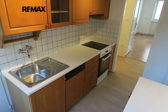Pronájem bytu 3+1, Poděbrady, Hakenova, 63 m2