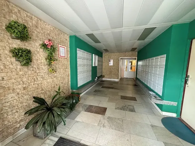 Pronájem bytu 1+1, Praha - Malešice, Limuzská, 46 m2