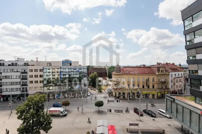 Pronájem bytu 1+kk, Pardubice, třída Míru, 37 m2