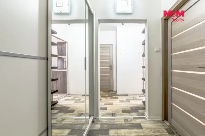 Pronájem bytu 2+kk, Děčín - Děčín XXXII-Boletice nad Labem, V Sídlišti, 42 m2