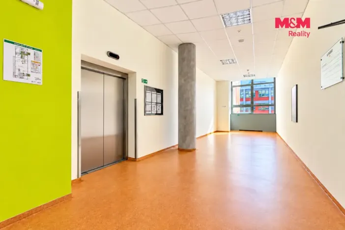 Prodej bytu 1+kk, Zlín, J. A. Bati, 100 m2