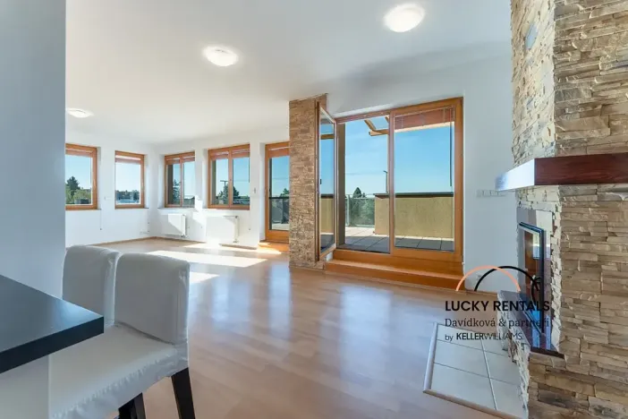 Pronájem bytu 3+kk, Praha - Střížkov, Jitravská, 97 m2