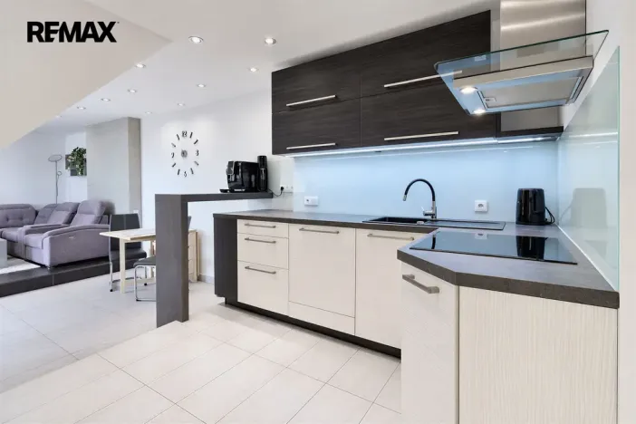 Prodej bytu 3+kk, 94 m², Jana Palacha, Pardubice, Zelené Předměstí