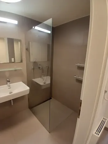 Pronájem bytu 1+kk, Praha - Košíře, Hlaváčkova, 25 m2