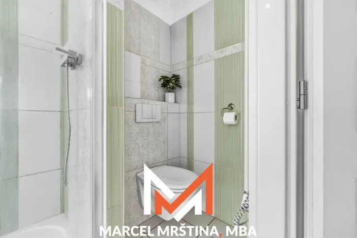 Pronájem bytu 1+kk, Náchod, Pražská, 27 m2