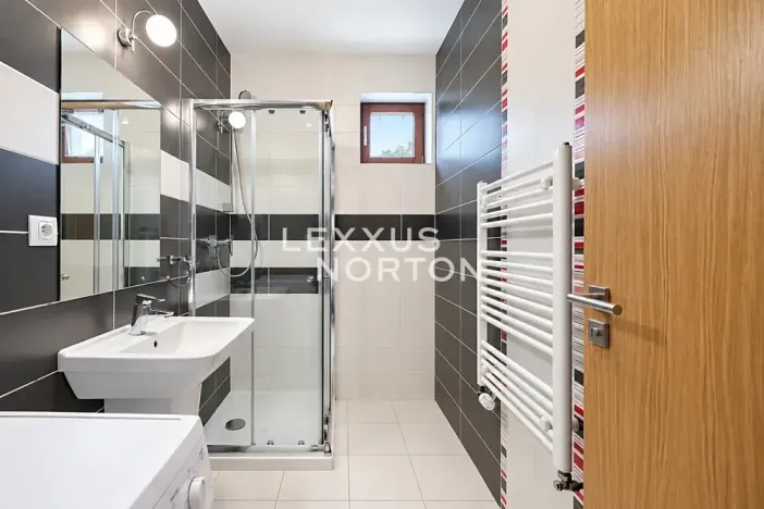 Pronájem rodinného domu, Roztoky, Zvoncová, 163 m2