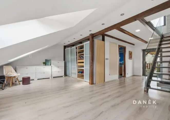 Prodej rodinného domu, Ivančice, Jana Schwarze, 210 m2