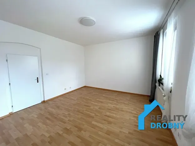 Pronájem bytu 1+1, Děčín, Horská, 36 m2