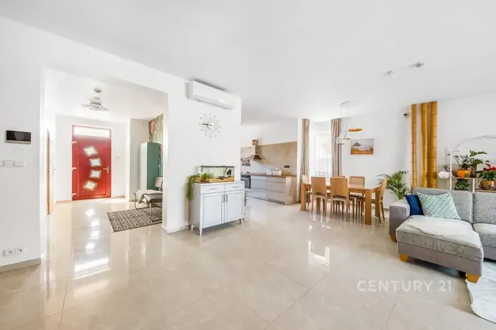 Pronájem rodinného domu, Bašť, Břežanská, 246 m2