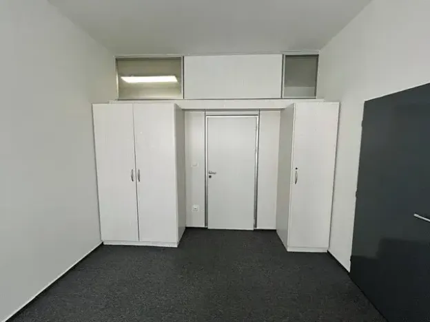 Pronájem kanceláře, Brno, Jana Babáka, 32 m2