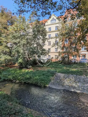 Prodej bytu 3+kk, Praha - Vysočany, Na břehu, 83 m2