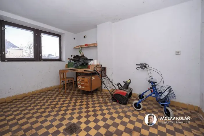 Prodej rodinného domu, Stěžery, Lipová, 196 m2
