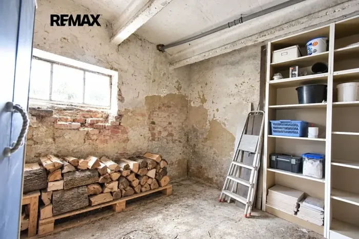 Prodej bytu 3+1, Milovice, Dukelská, 72 m2
