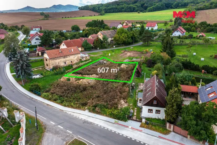 Prodej pozemku pro bydlení, Velemín - Březno, 607 m2