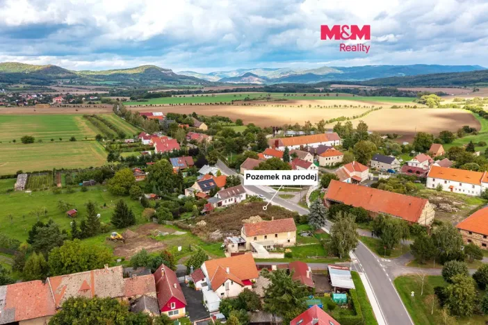 Prodej pozemku pro bydlení, Velemín - Březno, 608 m2