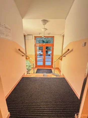 Pronájem bytu 2+kk, Praha - Břevnov, Šlikova, 78 m2