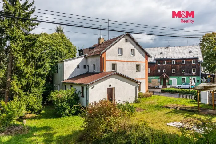 Prodej rodinného domu, Arnoltice, 346 m2