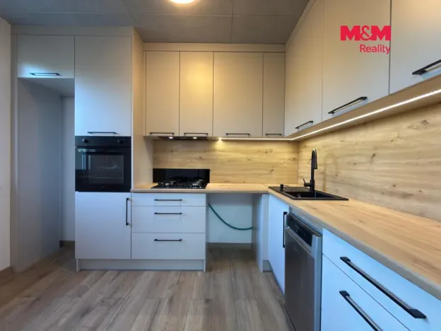 Prodej bytu 2+1, Havířov - Šumbark, Moravská, 44 m2