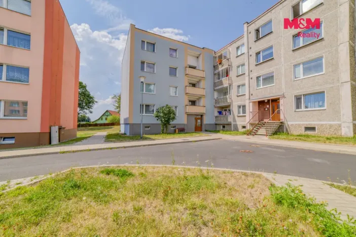 Prodej bytu 2+1, Toužim, Na Zámecké, 65 m2