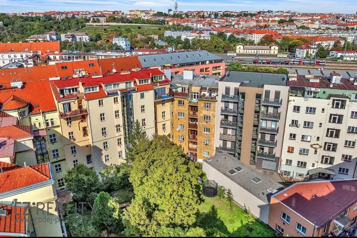 Prodej bytu 2+kk, Praha - Nusle, U Pernštejnských, 45 m2