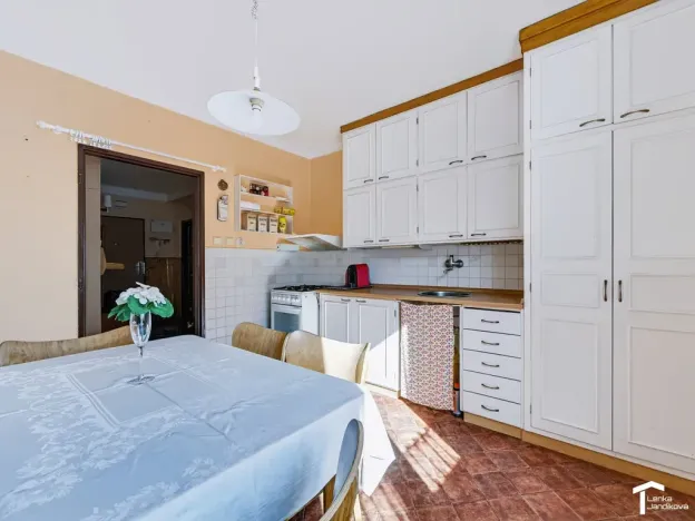 Prodej bytu 3+1, Pardubice - Zelené Předměstí, Gorkého, 74 m2