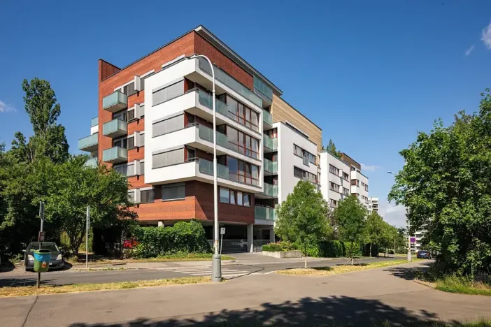 Pronájem bytu 3+kk, Praha, Hudečkova, 84 m2