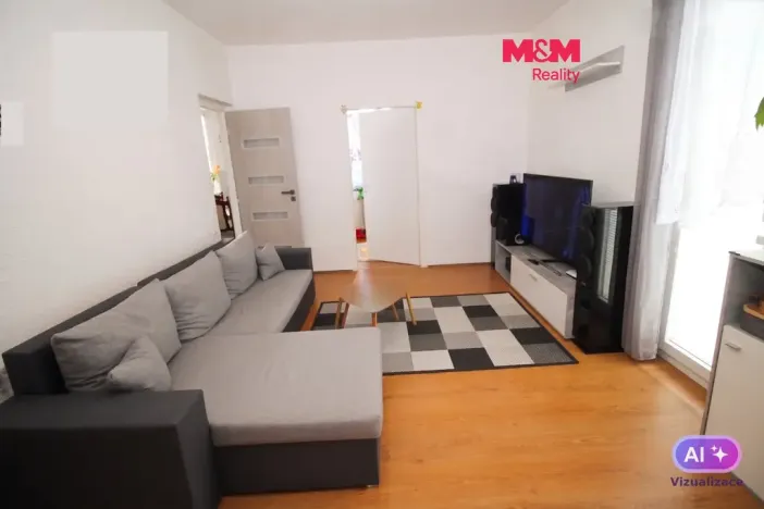 Prodej bytu 3+1, Rotava, Sídliště, 63 m2