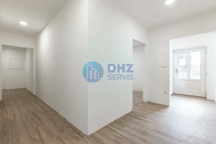 Pronájem bytu 4+kk, Hořátev, 90 m2