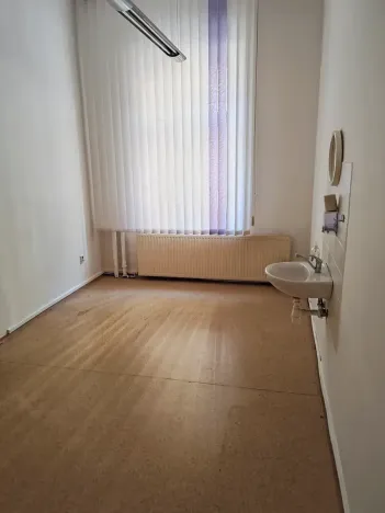 Pronájem ordinace, Jablonec nad Nisou, Liberecká, 73 m2