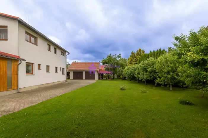 Prodej rodinného domu, Vikýřovice, Šumperská, 355 m2