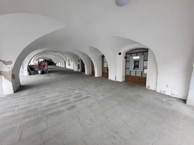 Pronájem obchodního prostoru, Příbor, náměstí Sigmunda Freuda, 153 m2