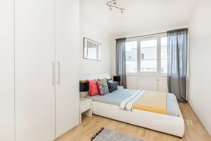 Prodej bytu 2+kk, Praha - Hostavice, U Hostavického potoka, 55 m2