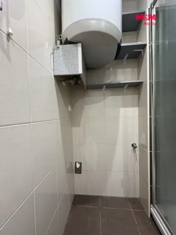 Pronájem bytu 1+kk, Plzeň - Doubravka, Masarykova, 35 m2