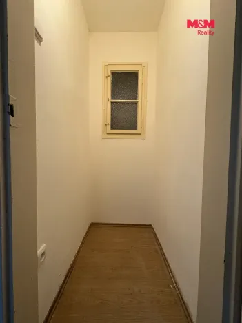 Pronájem bytu 1+kk, Plzeň - Doubravka, Masarykova, 35 m2