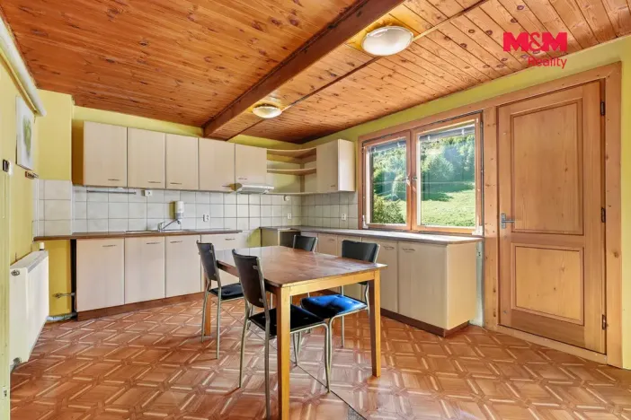 Prodej rodinného domu, Desná, U Trati, 430 m2