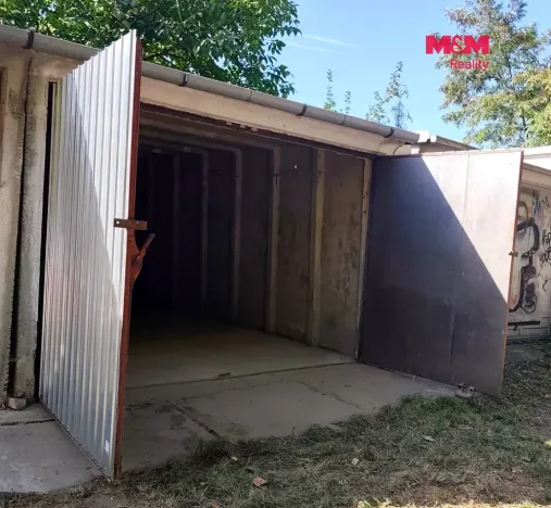 Prodej garáže, Mikulov, Bezručova, 20 m2