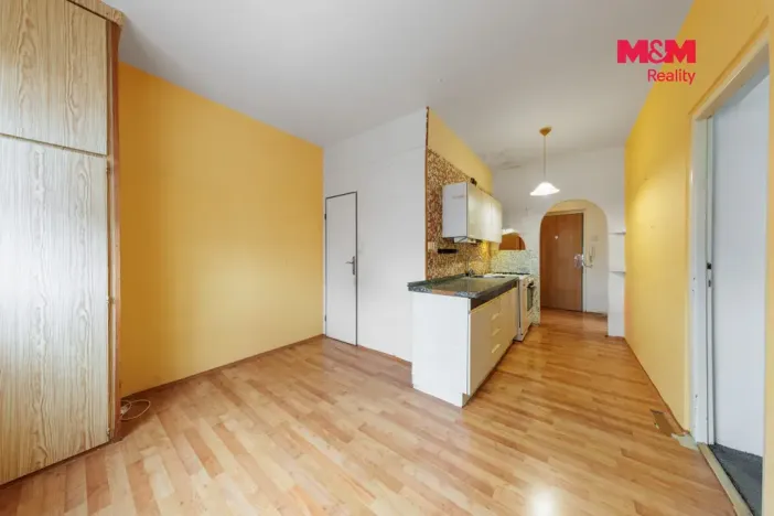 Prodej bytu 2+1, Nová Role, Školní, 51 m2