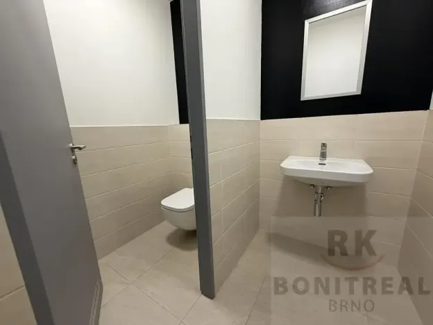 Pronájem skladu, Brno, Vinohradská, 457 m2