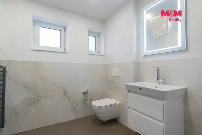 Prodej bytu 4+kk, Praha - Suchdol, V ořeší, 95 m2